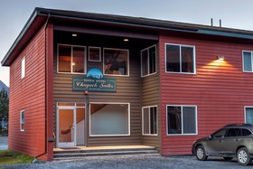 Totem Hotel & Suites