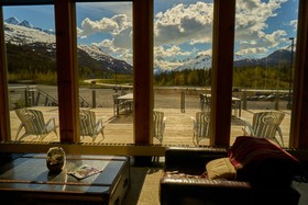 Tsaina Lodge