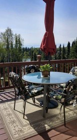 A Mooseberry Inn