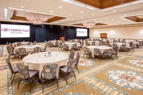 Crowne Plaza Resort San Marcos Golf Resort