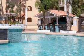 Crowne Plaza Resort San Marcos Golf Resort