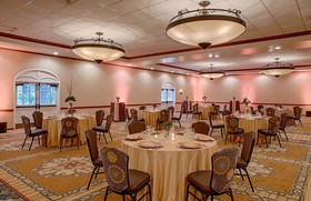 Crowne Plaza Resort San Marcos Golf Resort