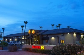 Super 8 by Wyndham Chandler Phoenix