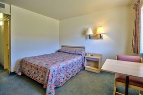 Motel 6 Douglas