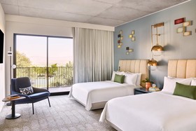 ADERO Scottsdale, Autograph Collection
