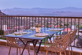 ADERO Scottsdale, Autograph Collection