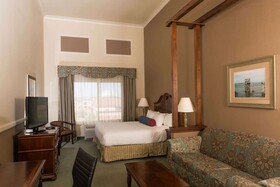 DoubleTree by Hilton Hotel Phoenix - Gilbert