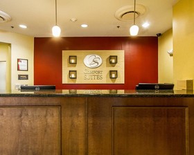 Comfort Suites Glendale - State Farm Stadium Area