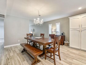 Glendale Charm by Casago