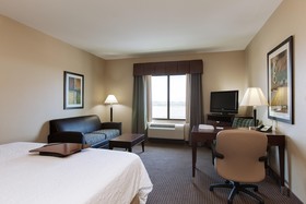 Hampton Inn & Suites Phoenix Glendale-Westgate
