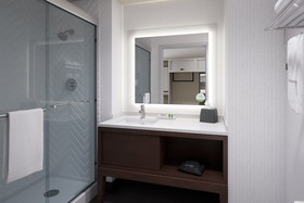 Holiday Inn Glendale - Stadium & Ent District