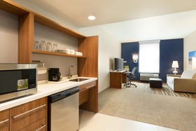Home2 Suites by Hilton Glendale Westgate