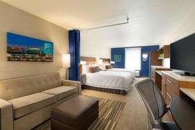 Home2 Suites by Hilton Glendale Westgate