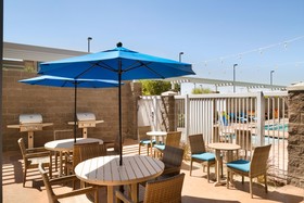 Home2 Suites by Hilton Glendale Westgate