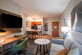 Staybridge Suites Phoenix-Glendale