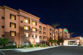 Holiday Inn Hotel & Suites Goodyear West Phoenix Area