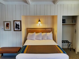 Bright Angel Lodge