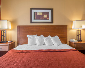 Quality Inn View of Lake Powell - Page