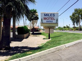 Miles Motel