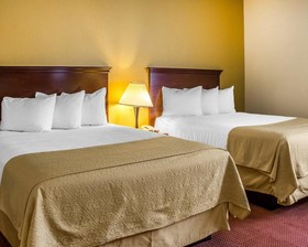 Americana Hotel
