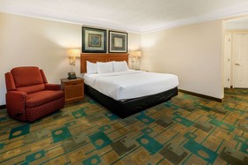 La Quinta Inn & Suites by Wyndham Phoenix West Peoria