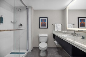 DoubleTree by Hilton Phoenix Midtown