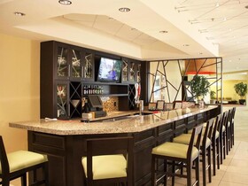 DoubleTree by Hilton Phoenix Midtown