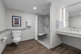 DoubleTree by Hilton Phoenix Midtown