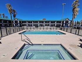 Safford Inn & Suites