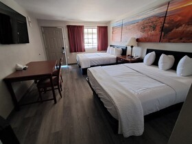Safford Inn & Suites