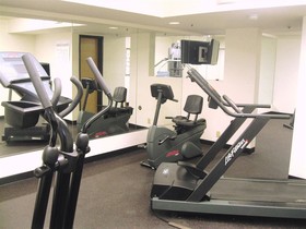 Best Western Plus Scottsdale Thunderbird Suites
