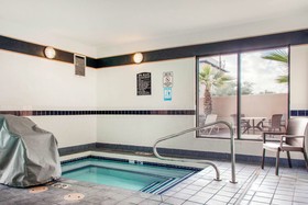 Fairfield Inn & Suites Scottsdale Old Town