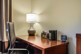 Fairfield Inn & Suites Scottsdale Old Town
