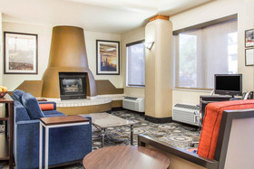 Fairfield Inn & Suites Scottsdale Old Town