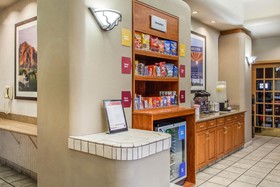 Fairfield Inn & Suites Scottsdale Old Town