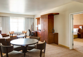 Courtyard Scottsdale Salt River