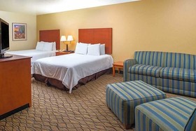 Independence 47 Hotel