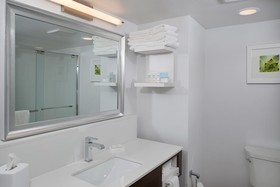 Hampton Inn & Suites Phoenix/Scottsdale on Shea Boulevard