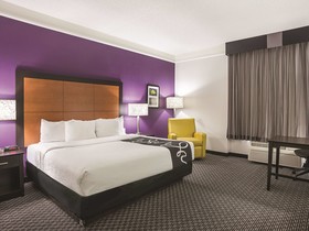 La Quinta Inn & Suites by Wyndham Phoenix Scottsdale
