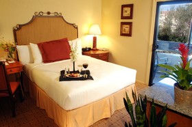The Scottsdale Resort & Spa, Curio Collection by Hilton