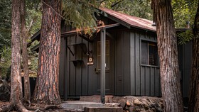 Historic Don Hoel's Cabins