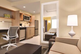 Home2 Suites by Hilton Phoenix Tempe, University Research Park