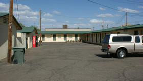 Hwy. Express Inn & Suites