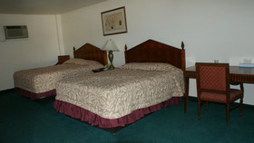 Hwy. Express Inn & Suites