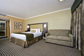 Best Western Royal Sun Inn & Suites