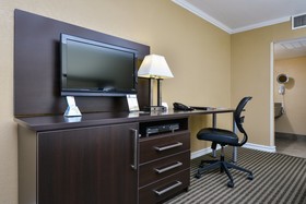 Best Western Royal Sun Inn & Suites