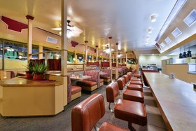 Best Western Royal Sun Inn & Suites