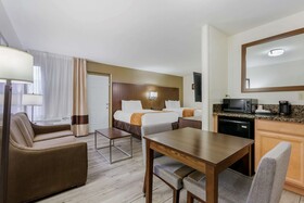 Comfort Suites Sabino Canyon