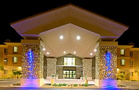 Holiday Inn Express Hotel & Suites Tucson