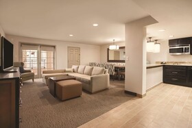 Homewood Suites by Hilton Tucson/St. Philip's Plaza University